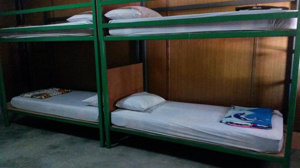 Chill Chill Long Beach Hostel Ko Lanta Eksteriør bilde