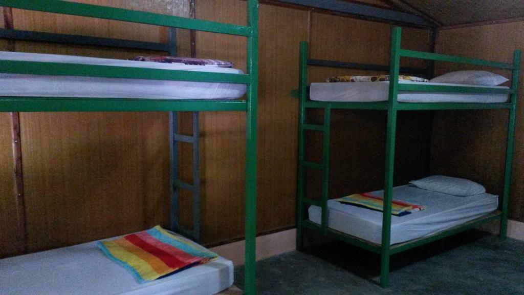 Chill Chill Long Beach Hostel Ko Lanta Eksteriør bilde