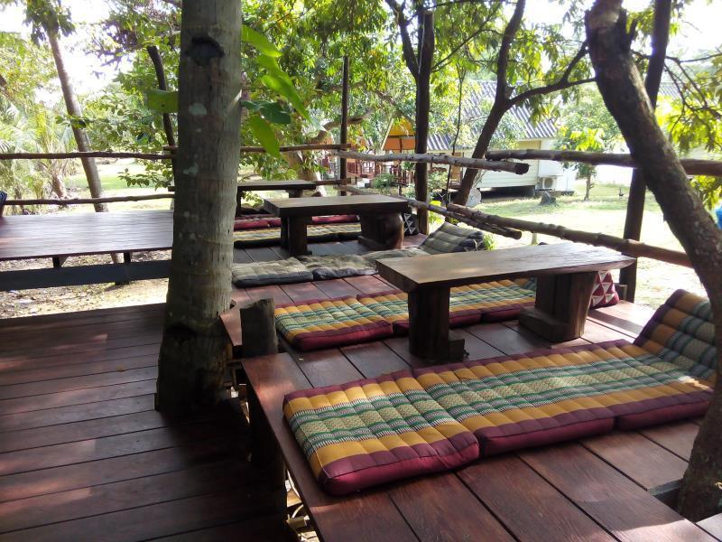 Chill Chill Long Beach Hostel Ko Lanta Eksteriør bilde