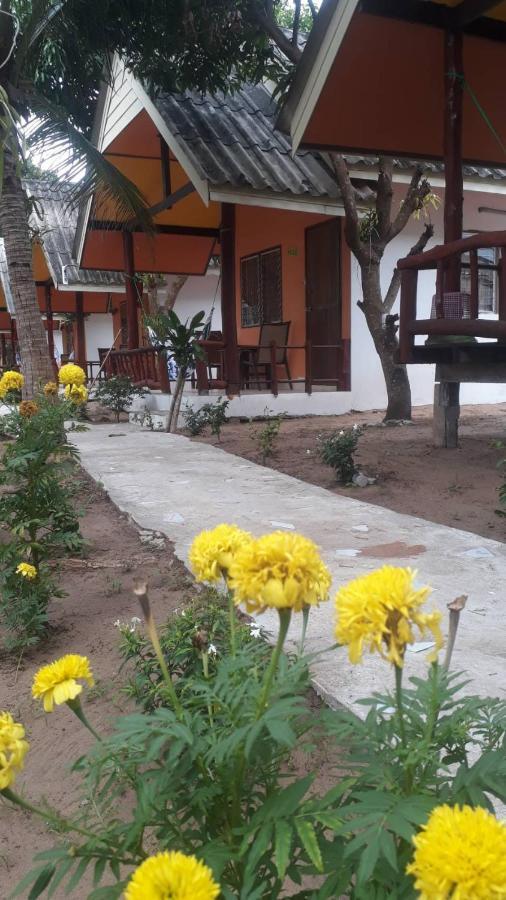 Chill Chill Long Beach Hostel Ko Lanta Eksteriør bilde
